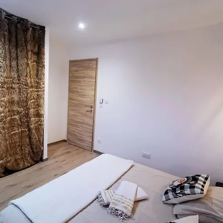 Magnifique Appartement Au Pied Des Pistes - Le Trelod La Feclaz Exterior photo